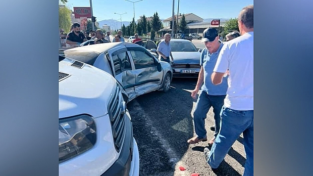 Elazığ'da zincirleme trafik kazası!