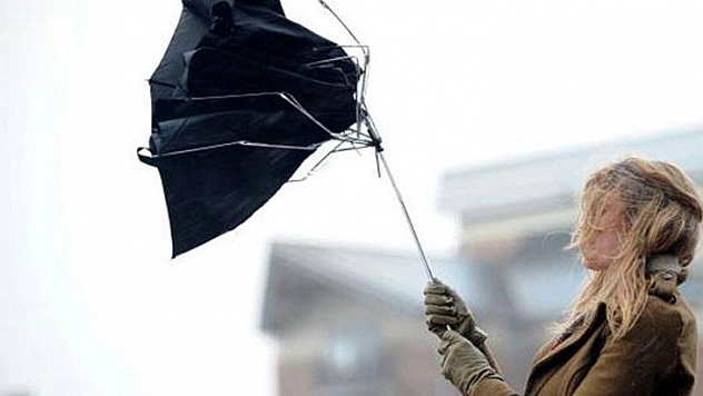 Elazığ dahil 5 il için kuvvetli rüzgar ve fırtına uyarısı