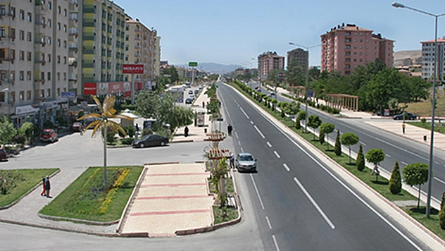 Elazığ'daki Araç Sahiplerini Korkutan Gelişme!