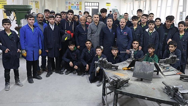 Elazığ'daki bu çocuklar, bir yılda 7 milyon ciro yaptı!