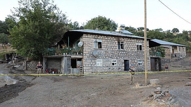 Elazığ'daki yaşlı çiftin cinayetinde 2 gözaltı