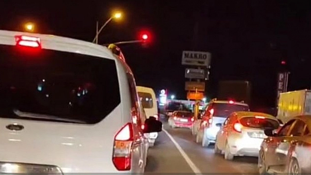 Elazığ'dan Malatya'daki Kürecik'e Giden Vatandaşlar