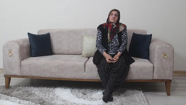 Elazığ depreminde kızını kaybeden acılı anne: '3 yıl hiç unutamadım, sanki kızımı yeni gömdüm'