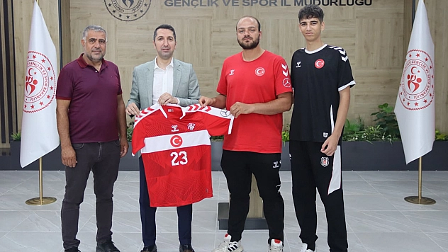 Elazığ Hentbolunda Profesyonel Lig gücü, 21 sporcu gururu