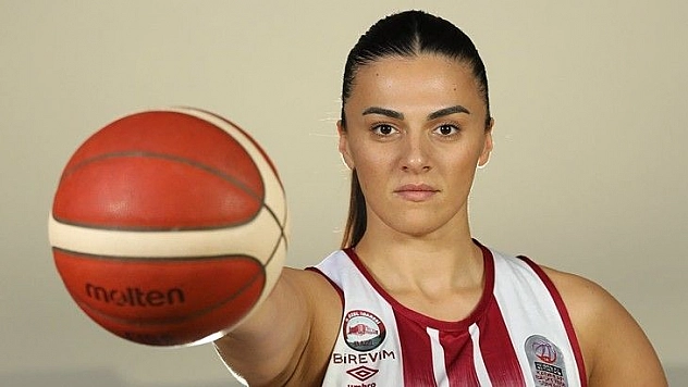 Elazığ İl Özel İdare kaptanıyla yolları ayırdı