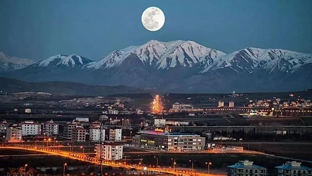 Elazığ'ın En Gelişmiş İlçesi Belli Oldu: Diğer İlçelere Taş Çıkartıyor!