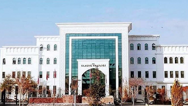 Elazığ Valisi Değişti!