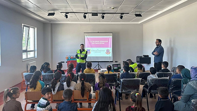 Elazığ Jandarmadan Öğrencilere Trafik Eğitimi