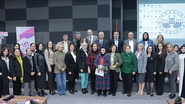 Elazığ Kent Konseyi Kadın Meclisi Aile Yapısı Paneli düzenledi