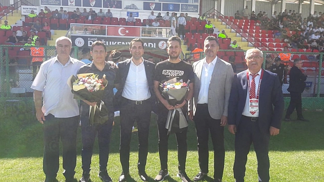 Elazığ TÜFAD'tan çiçek takdimi