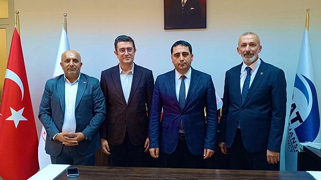 Elazığ Tuhafiyeciler ve Konfeksiyoncular Esnaf Odası'ndan 'E-ticaret ve markalaşma' projesi