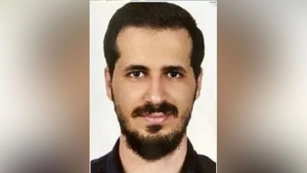 Elazığlı Genç Doktor Evinde Ölü Bulundu