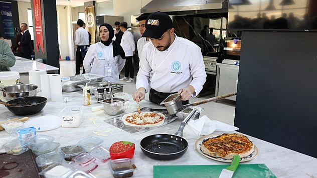 Elazığlı genç şef adayı Malatya'daki gastronomi yarışmasında fark yarattı