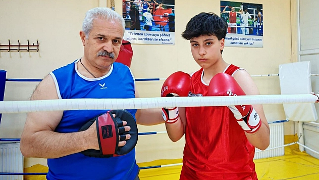 Elazığlı genç yetenek Aygül Özdemir'den bronz madalya başarısı