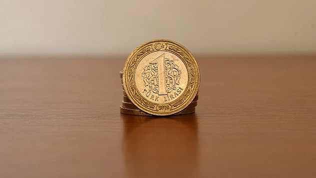 Elazığlılar da Merak Ediyor: 2 Liranın Sırrı Ne?