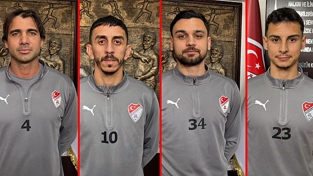 Elazığspor'da hedef Play-Off: Oyuncular takım uyumu ve mücadeleyi konuştu