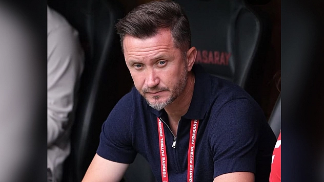 Elazığspor'da Mehmet Deliorman ile yollar ayrıldı..