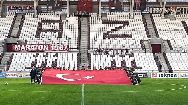 Elazığspor'dan 19 Mayıs'a Anlamlı Kutlama