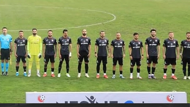 Elazığspor'dan şampiyonluk yarışında kritik kayıp