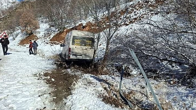 Elazığspor Taraftarları Deplasman Yolunda Kaza Geçirdi