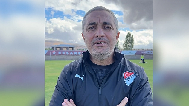Elazığspor'un yeni teknik direktöründen taraftara ilk mesaj