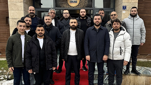 Elazığspor yönetimi taraftar grup liderleriyle bir araya geldi