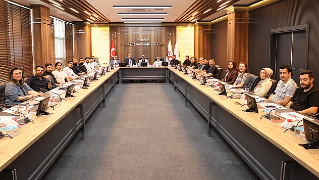 Elektrik mühendisleri Elazığ TSO'da bir araya geldi