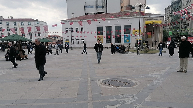 Emekli ve memura müjde: TBMM'den refah payı zammı sürprizi!