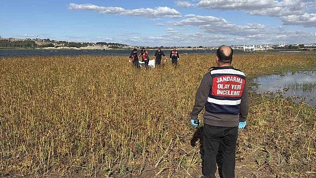 Erkek cesedi bulundu, ekipler olay yerine sevk edildi