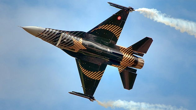 Ertelenen SOLOTÜRK Gösteri Uçuşu 9 Mayıs Cuma Günü Yapılacak