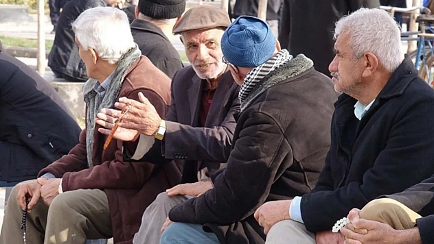 EYT sonrası flaş gelişme! Kademeli emeklilik için yeşil ışık yandı!