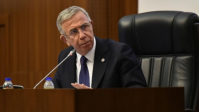 Eyvah Mansur Geliyor!