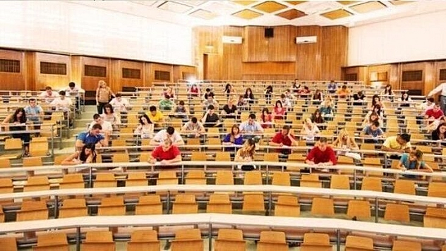 Fahrettin Koca'dan YÖK'ün talebine yanıt