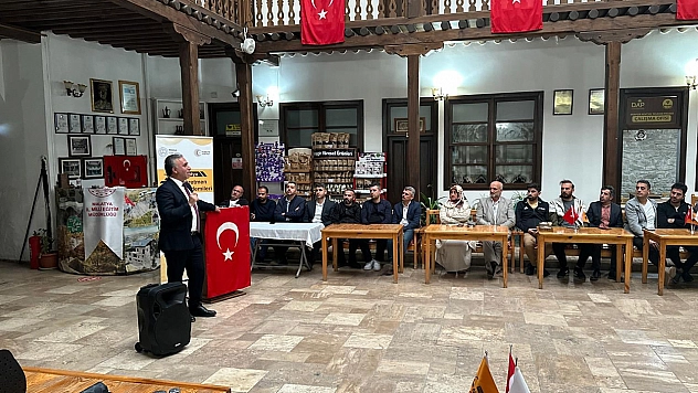 Fethi Gemuhluoğlu memleketi Arapgir'de anıldı