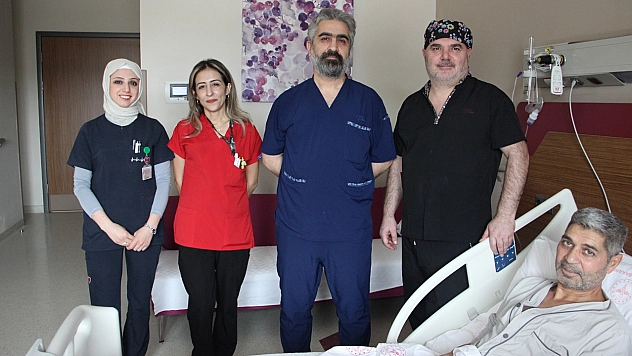 Fethi Sekin Şehir Hastanesi'nde Kapalı By-Pass Ameliyatı Başarıyla Yapıldı