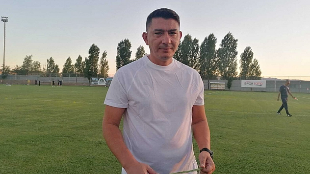 Fırat Gül: 'Hedefimiz, birlik ve bütünlüğü sağlanmış bir takımla lige başlamak'