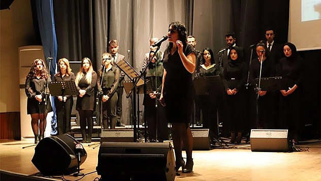 Fırat Üniversitesi'nde Atatürk'ün Elazığ'a Gelişinin 84'üncü Yıl Dönümü Konseri Düzenlendi…