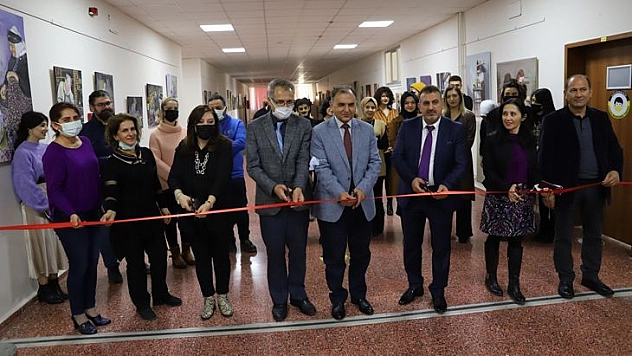 Fırat Üniversitesi'nde Resim Sergisi Açıldı
