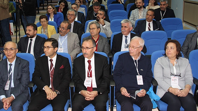 FÜ'de 6'ncı Uluslararası Türkiye Türkçesi Ağız Araştırmaları Çalıştayı Düzenlendi