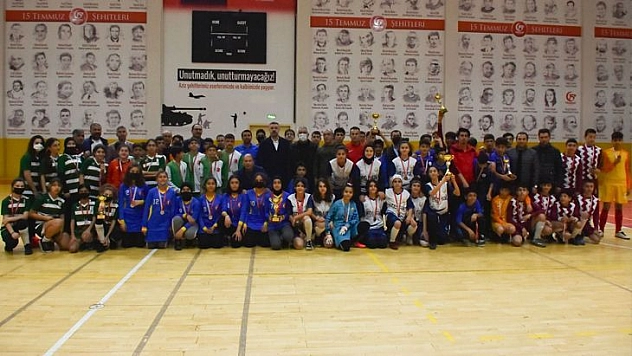 Futsalda şampiyonlar belli oldu