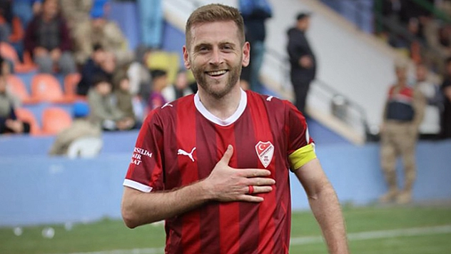 Gakgo'dan zorlu deplasmanda altın gol: Play-off bileti geldi