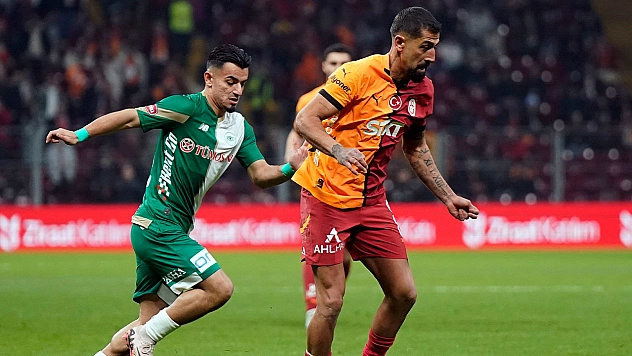 Galatasaray kart sayısıyla tur atladı