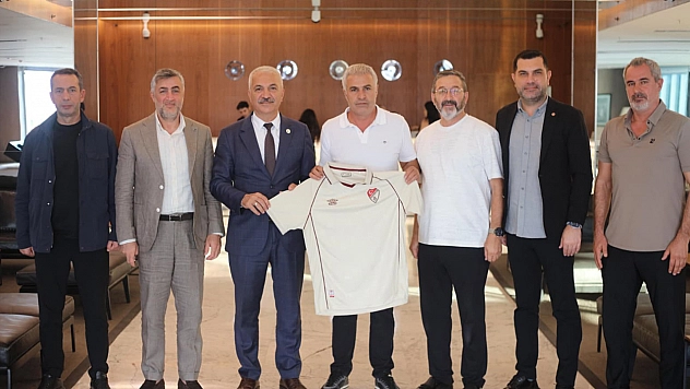Gebze iş dünyasından hemşehrilerimiz, Elazığspor'u ziyaret etti