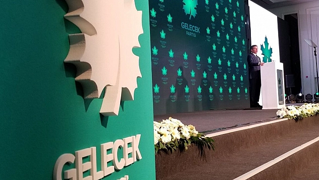 Gelecekte, 'G-e-l-e-c-e-k' Yok!