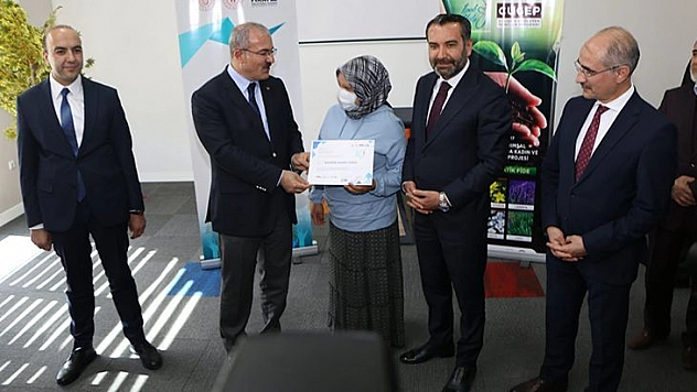  Genç Çiftçi Destek Programı Sertifika Töreni Düzenlendi