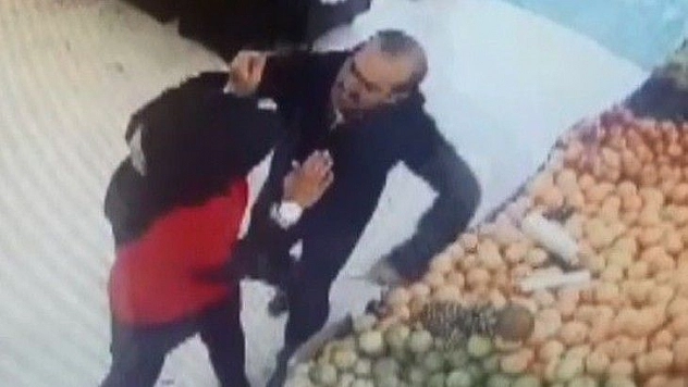 Genç kıza 'platonik aşk dehşeti' yaşatan zanlıya, 'bıçak öldürmeye elverişli değil' savunması