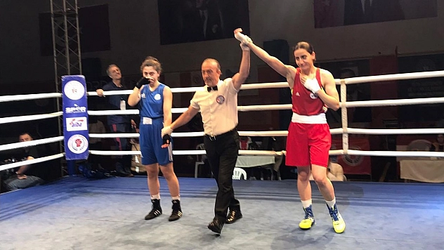 Gizem, Türkiye Şampiyonu