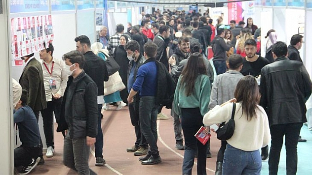 Güneydoğu Kariyer Fuarı'na Büyük İlgi