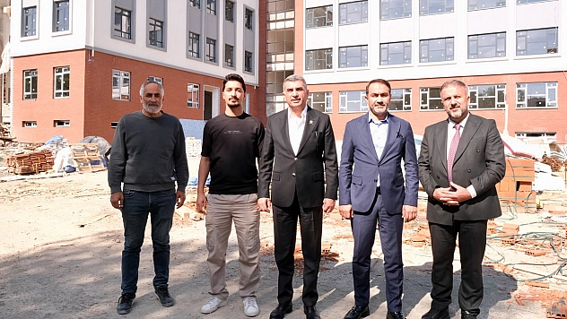 Gürsel Erol'dan Atatürk Anadolu Lisesi'nde inceleme