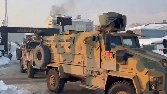 Hakkari'de 860 kilogram uyuşturucu ele geçirildi